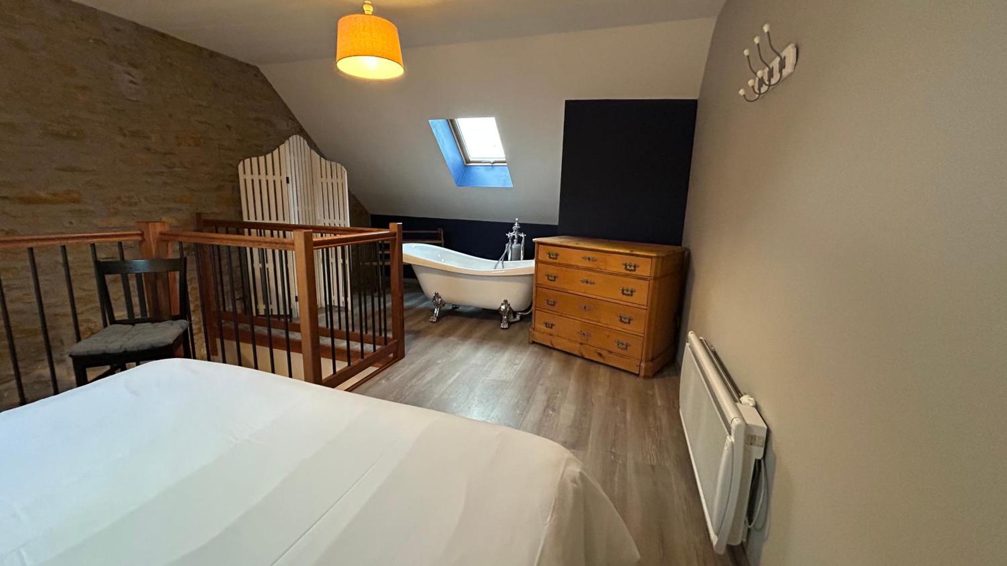 Bed and Breakfast Le D'Tour Gourmand Toulouse-le-Chateau Zewnętrze zdjęcie