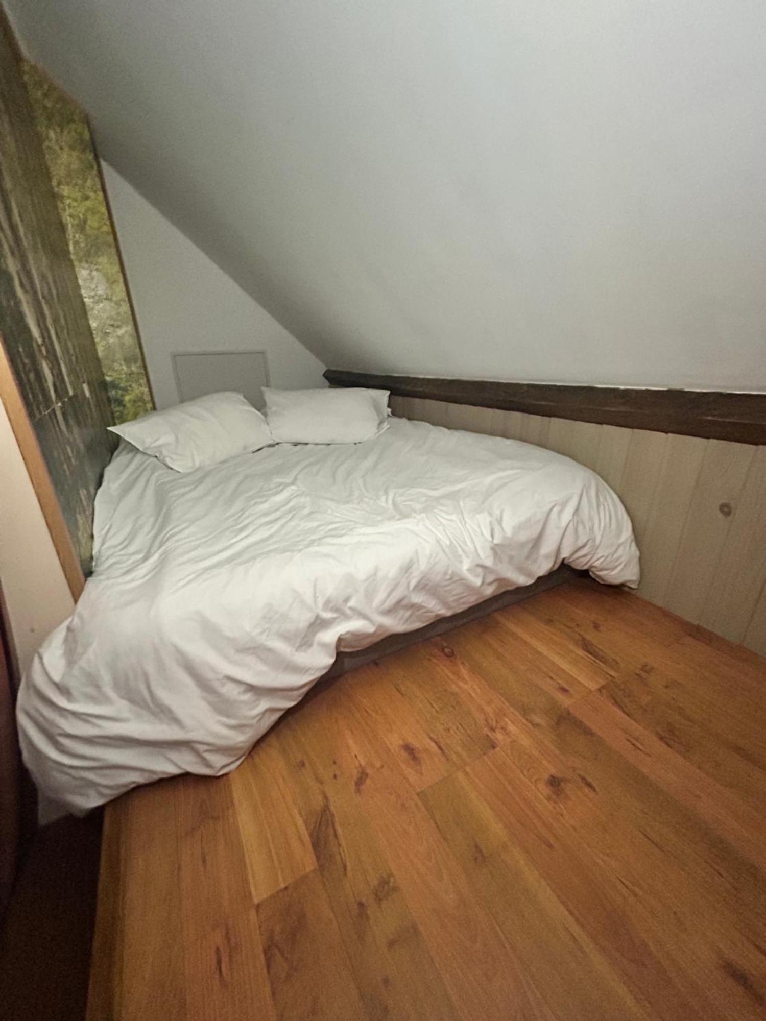 Bed and Breakfast Le D'Tour Gourmand Toulouse-le-Chateau Zewnętrze zdjęcie