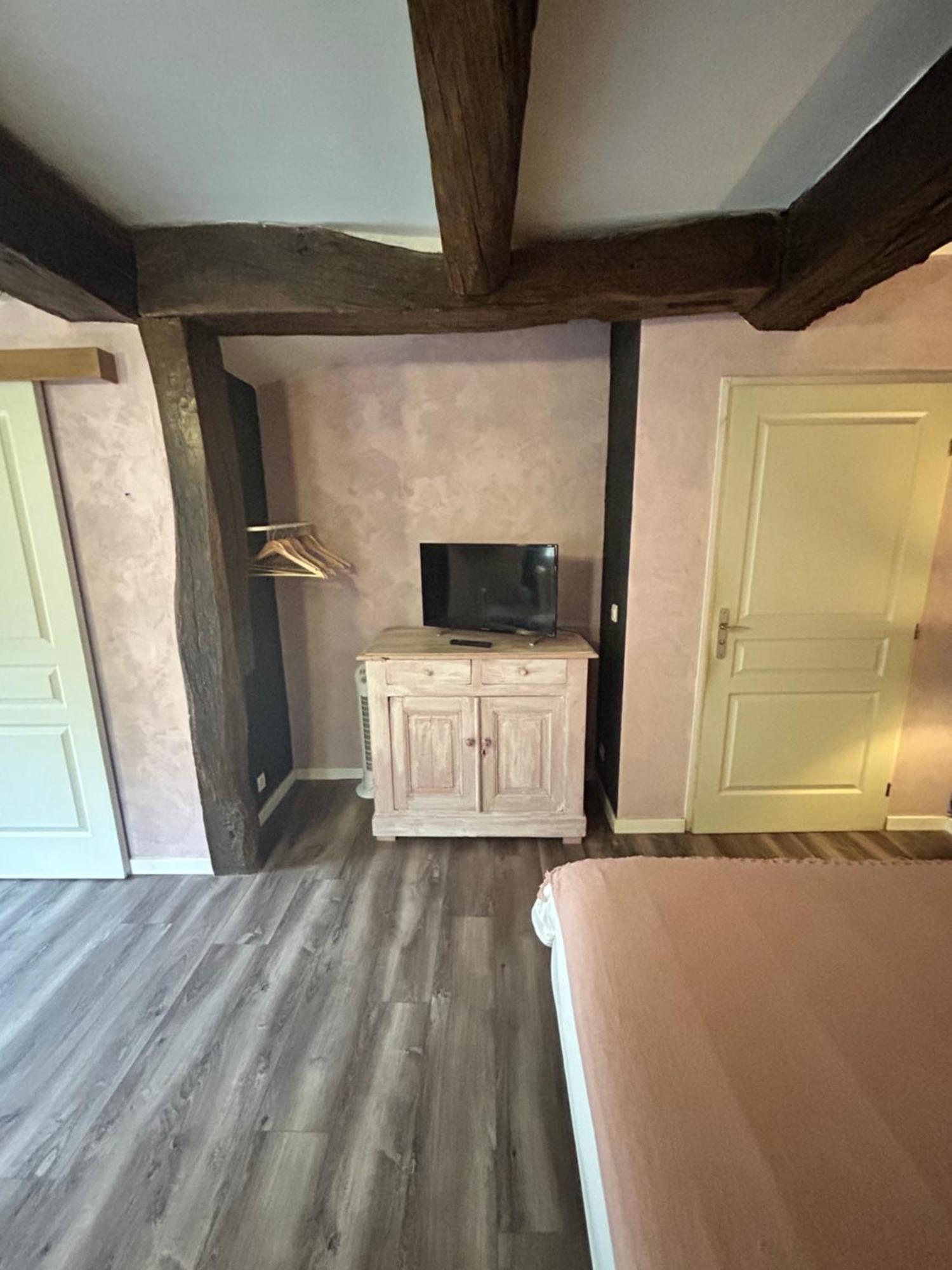 Bed and Breakfast Le D'Tour Gourmand Toulouse-le-Chateau Zewnętrze zdjęcie