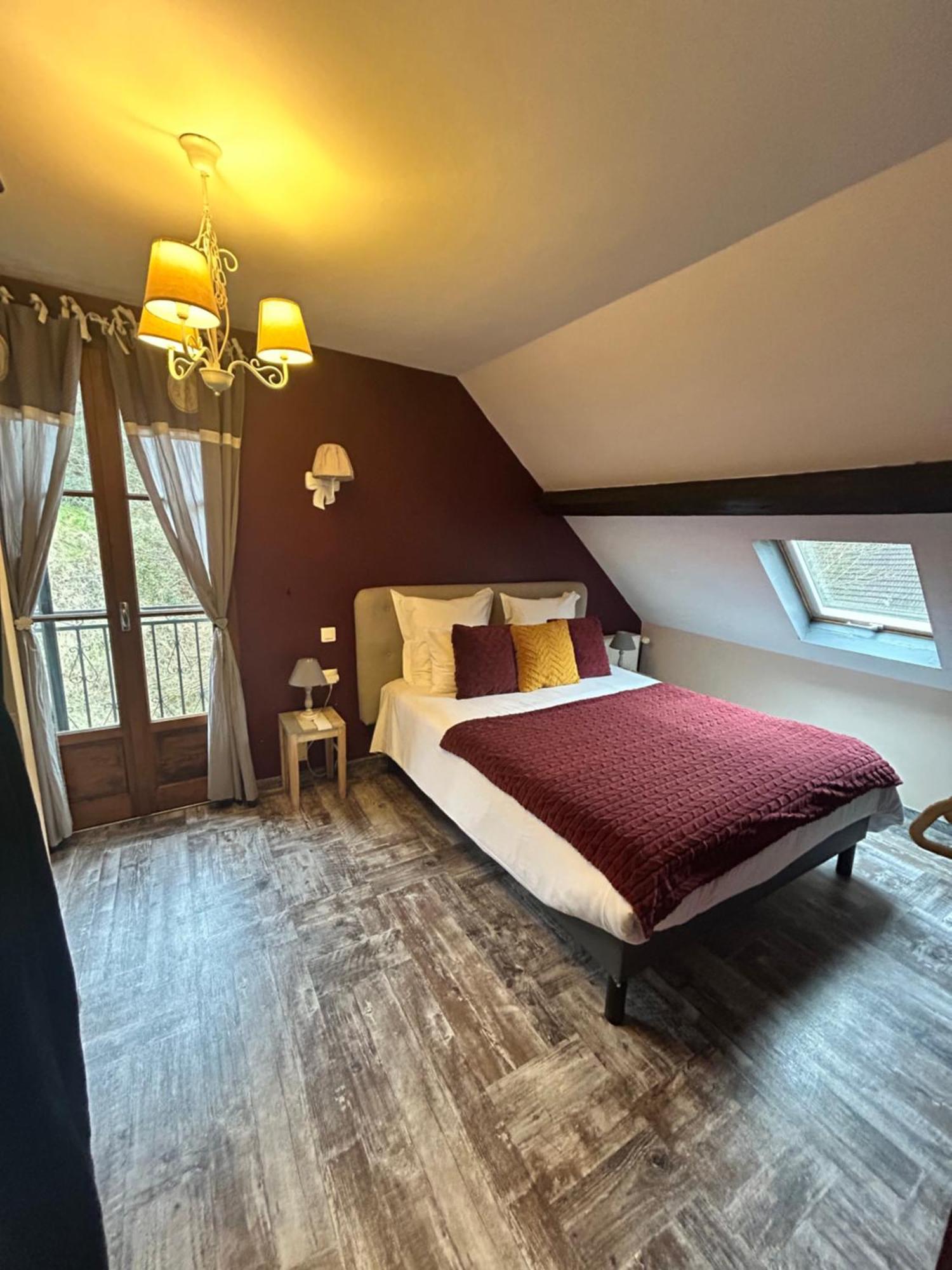 Bed and Breakfast Le D'Tour Gourmand Toulouse-le-Chateau Zewnętrze zdjęcie
